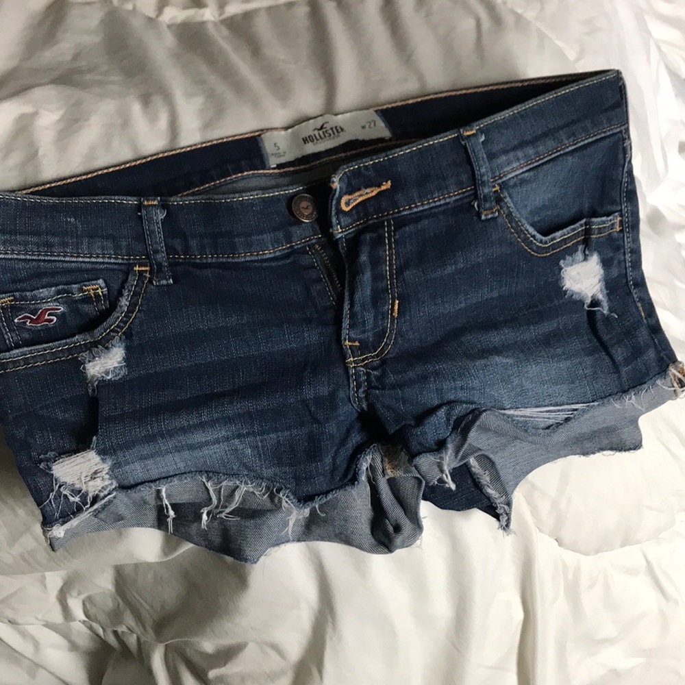 Hollister jean shorts
